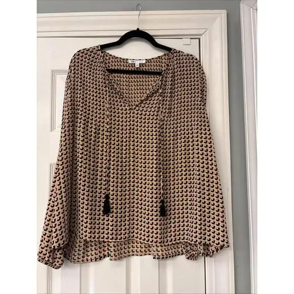 Daniel Rainn Medium Top Long Sleeve Peasant Blouse Tasseled Geometric Print DR2 - Picture 1 of 7